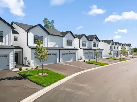 1020 130th Court E Rosemount MN 55068