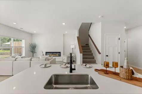 1020 130th Court E Rosemount MN 55068