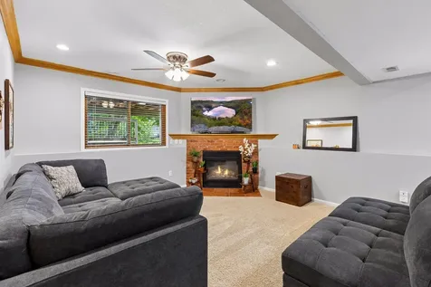 1417 Mcknight Circle Victoria MN 55386