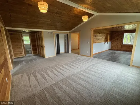 380 NE Kirsch Avenue Mcgregor MN 55760