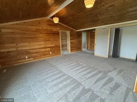 380 NE Kirsch Avenue Mcgregor MN 55760