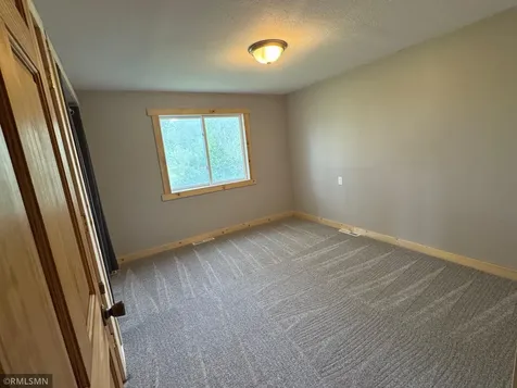 380 NE Kirsch Avenue Mcgregor MN 55760