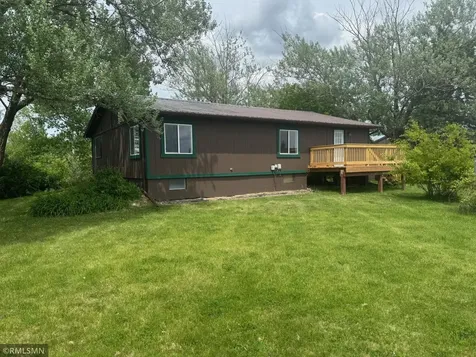380 NE Kirsch Avenue Mcgregor MN 55760