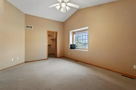 2907 Devonshire Circle Woodbury MN 55125