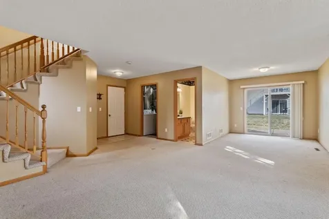 2907 Devonshire Circle Woodbury MN 55125