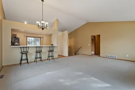 2907 Devonshire Circle Woodbury MN 55125