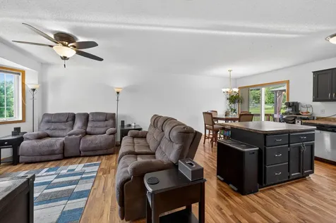 527 Jewell Street Mora MN 55051
