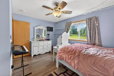 527 Jewell Street Mora MN 55051