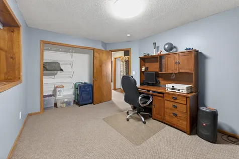 527 Jewell Street Mora MN 55051