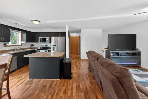 527 Jewell Street Mora MN 55051