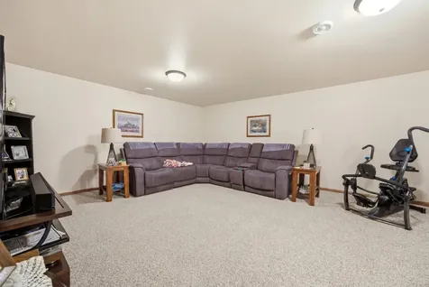 1426 Goldenwood Drive West Fargo ND 58078
