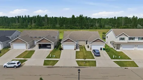 1426 Goldenwood Drive West Fargo ND 58078