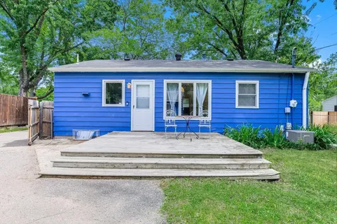 5895 Quebec Avenue N Crystal MN 55428