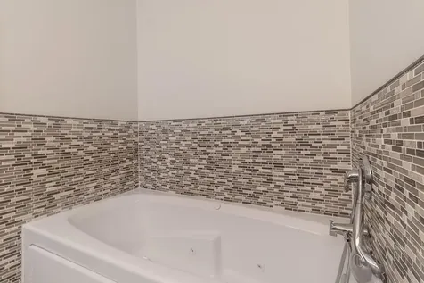 12991 Meadow Creek Drive New Ulm MN 56073