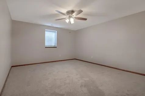 12991 Meadow Creek Drive New Ulm MN 56073