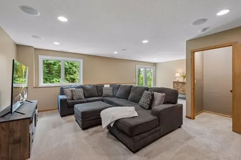 3930 Troy Lane N Plymouth MN 55446