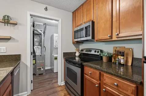 5988 Chasewood Parkway Minnetonka MN 55343