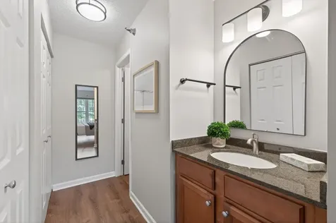 5988 Chasewood Parkway Minnetonka MN 55343