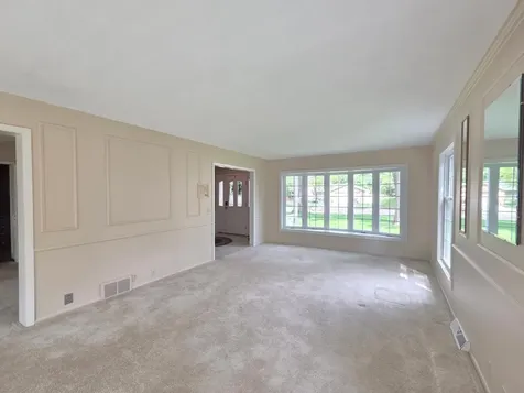 507 Knollwood Drive NW Willmar MN 56201