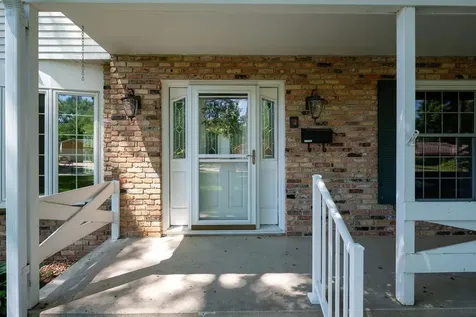 507 Knollwood Drive NW Willmar MN 56201