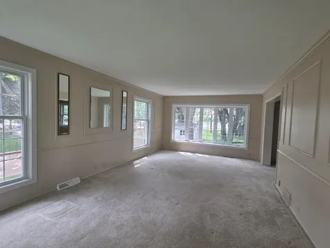 507 Knollwood Drive NW Willmar MN 56201