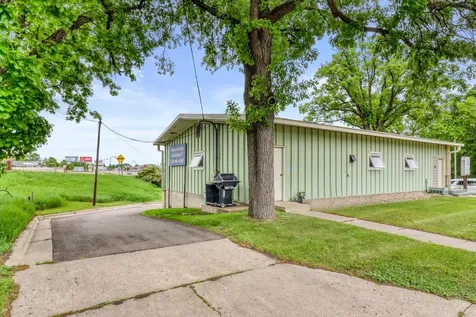 522 Main Street W Detroit Lakes MN 56501
