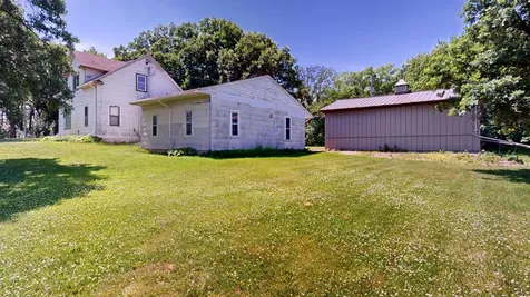 28989 780th Avenue Clarks Grove MN 56016