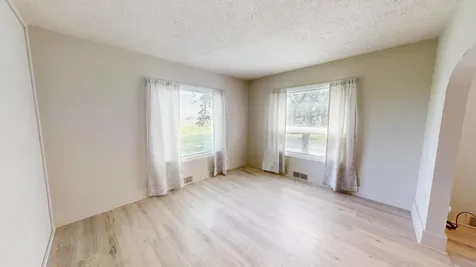 28989 780th Avenue Clarks Grove MN 56016