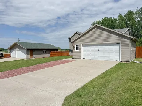 311 Cardinal Place Audubon MN 56511