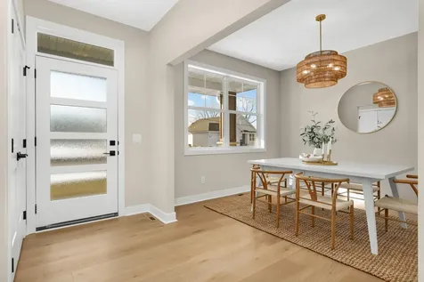 2164 Eustis Roseville MN 55113