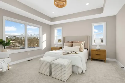 2164 Eustis Roseville MN 55113