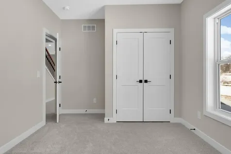 2164 Eustis Roseville MN 55113