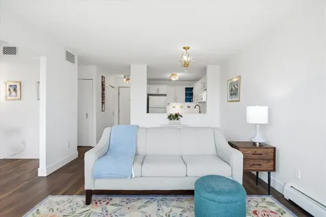 1425 W 28th Street Minneapolis MN 55408