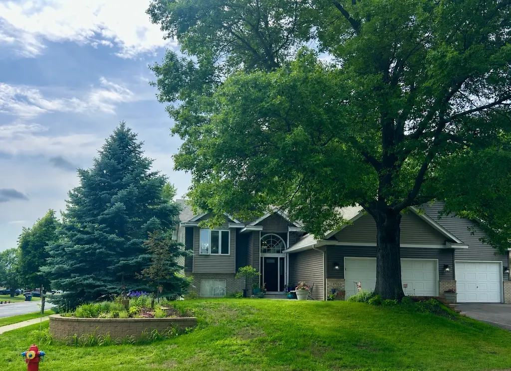 3729 Tower Pond Drive Anoka MN 55303