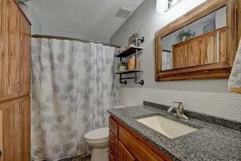 3729 Tower Pond Drive Anoka MN 55303