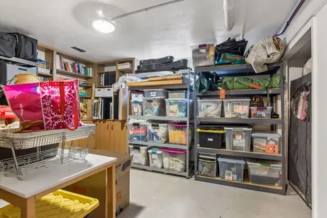 1435 Tyrol Trail Golden Valley MN 55416