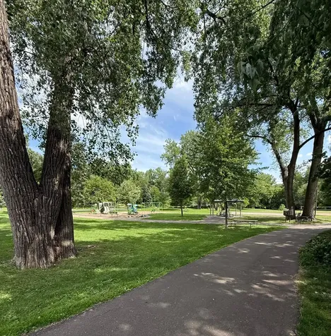 1435 Tyrol Trail Golden Valley MN 55416