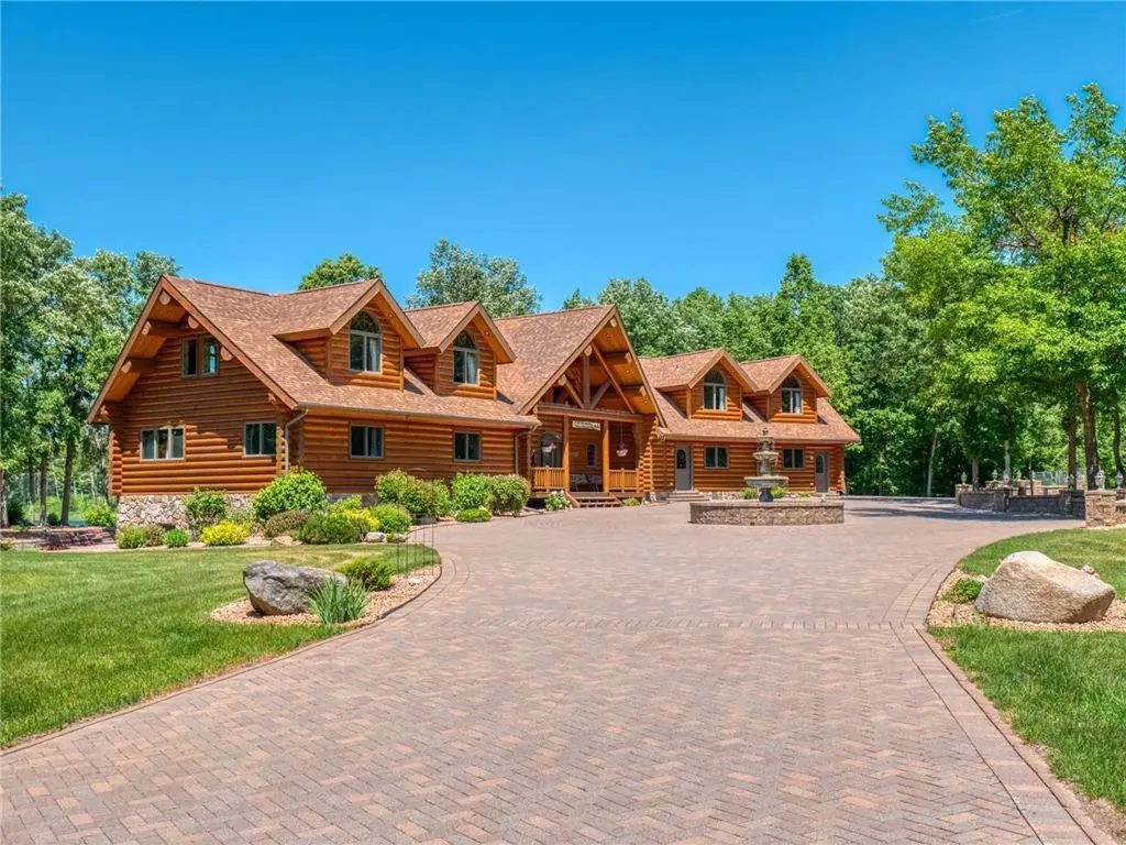 10719 Lumberjack Road NW Puposky MN 56667