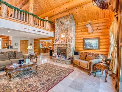 10719 Lumberjack Road NW Puposky MN 56667