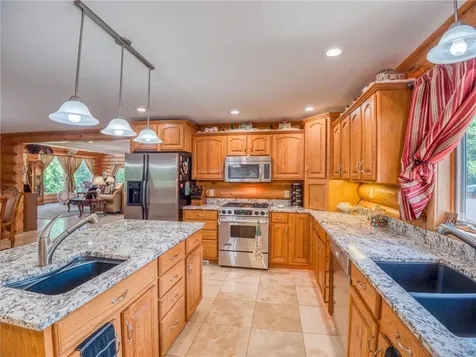 10719 Lumberjack Road NW Puposky MN 56667