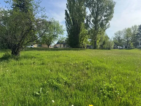 520 Summit Avenue Crookston MN 56716