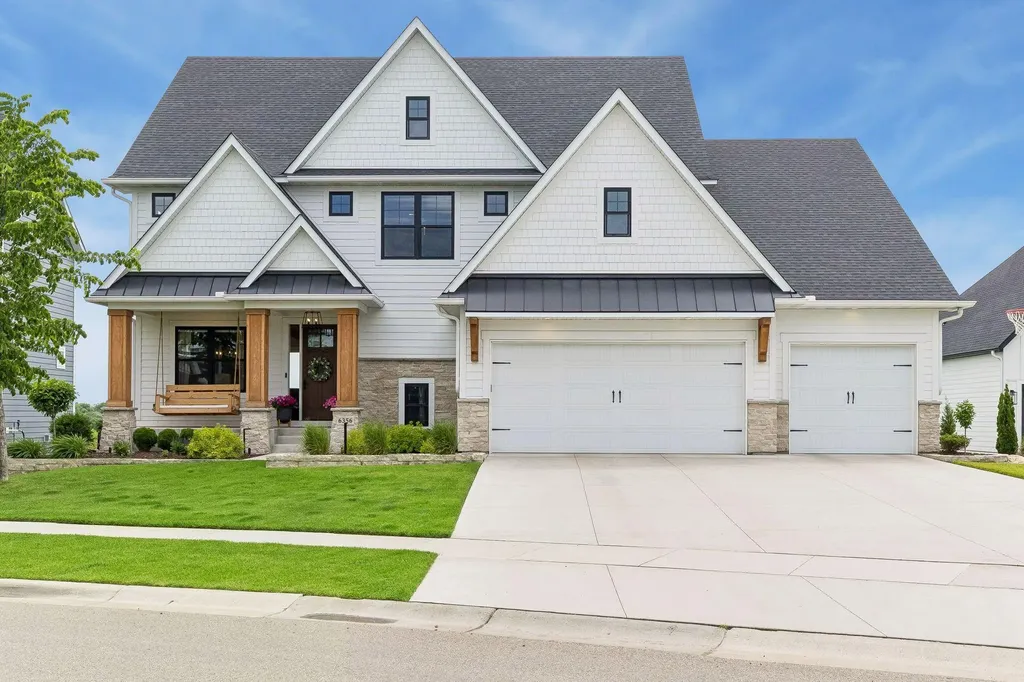 6356 Yuma Lane N Maple Grove MN 55311