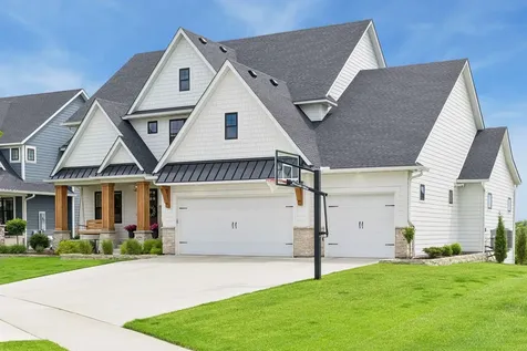 6356 Yuma Lane N Maple Grove MN 55311