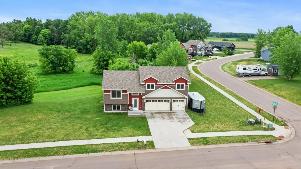 840 Highview Loop SE Pine City MN 55063