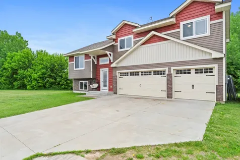 840 Highview Loop SE Pine City MN 55063