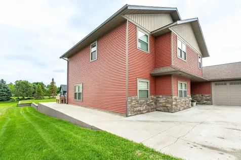 1506 Viking Court Fergus Falls MN 56537