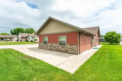 1506 Viking Court Fergus Falls MN 56537