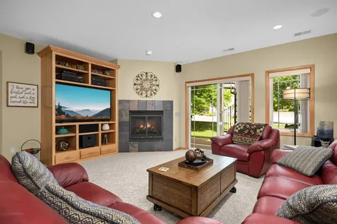 14598 Hunters Lane Savage MN 55378