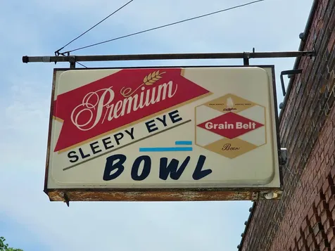 140 S First Avenue Sleepy Eye MN 56085