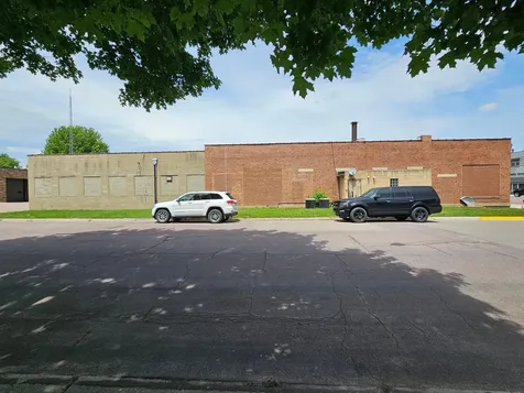 140 S First Avenue Sleepy Eye MN 56085